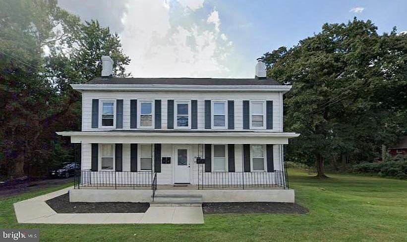 1st image of 5 Main St