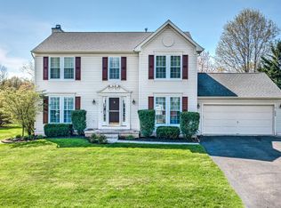 409 Winding Stream Rd, Spring City, PA 19475