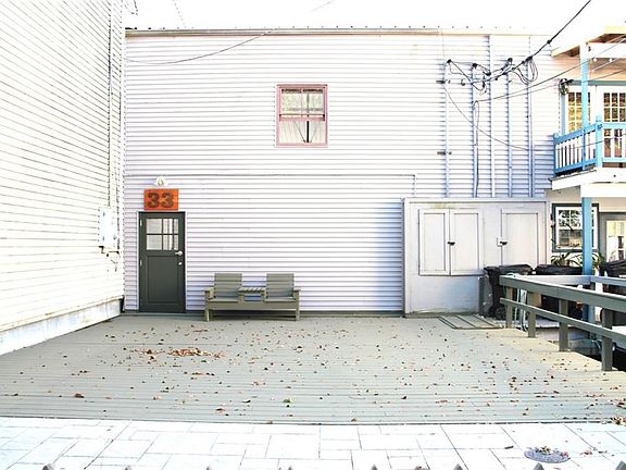 2nd image of 332 S Roadway St #33