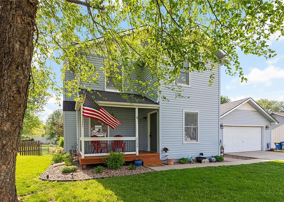 1184 Greenwood Park, Tonganoxie, KS 66086 MLS 2435001 Zillow