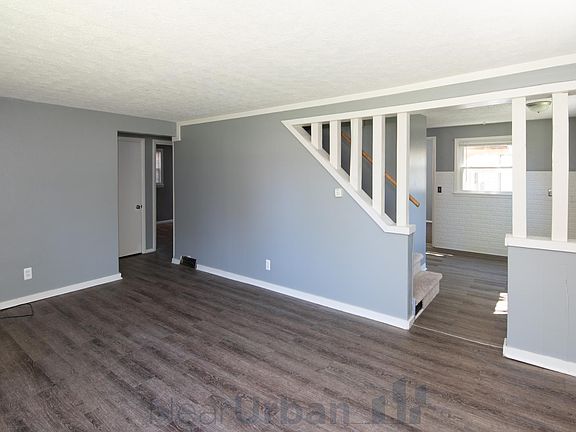 2nd image of 3110 Grant St