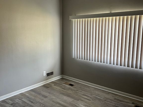 4th image of 8200 Woodland Shore Dr APT 10