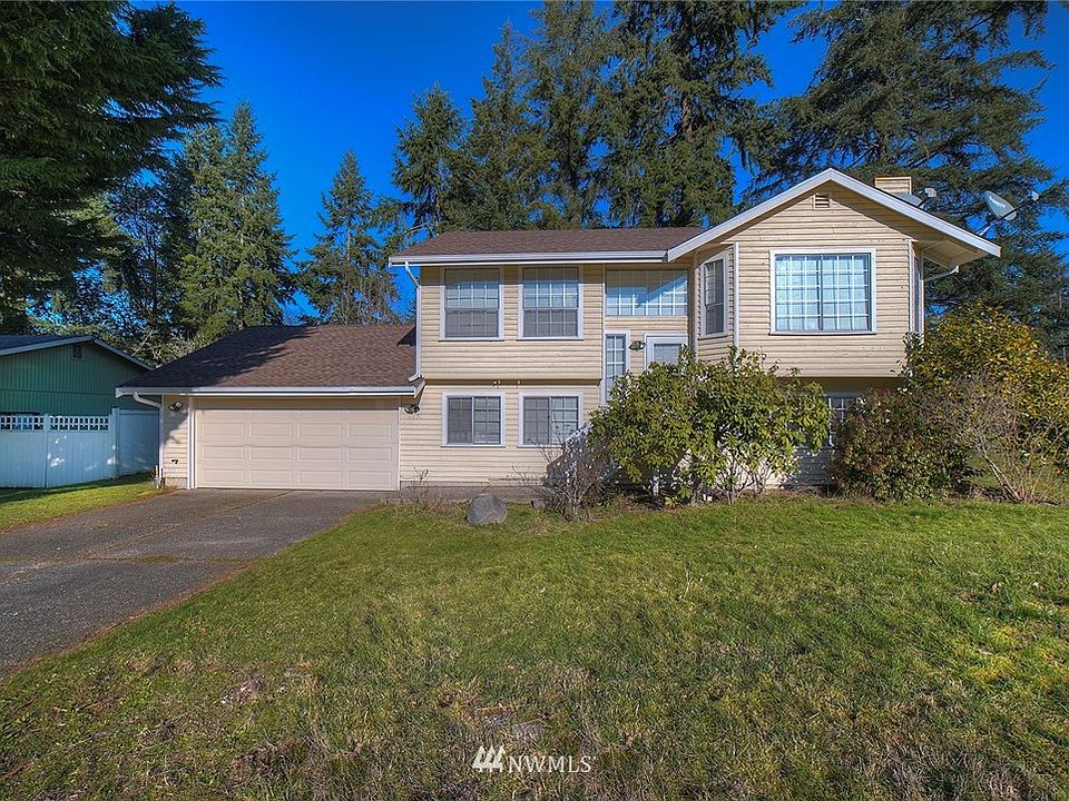 1st image of 1574 NE Odin St
