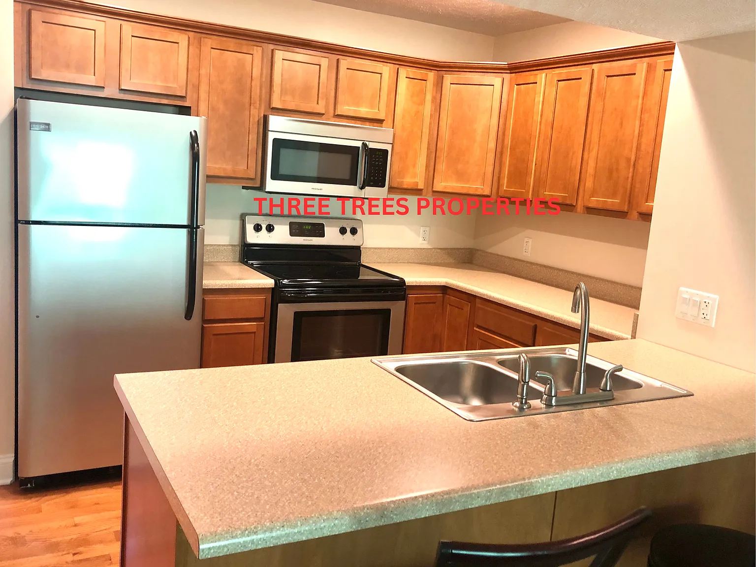 2 bed, 2.5 bath, 1300 sqft, $1,250 — Photo 3