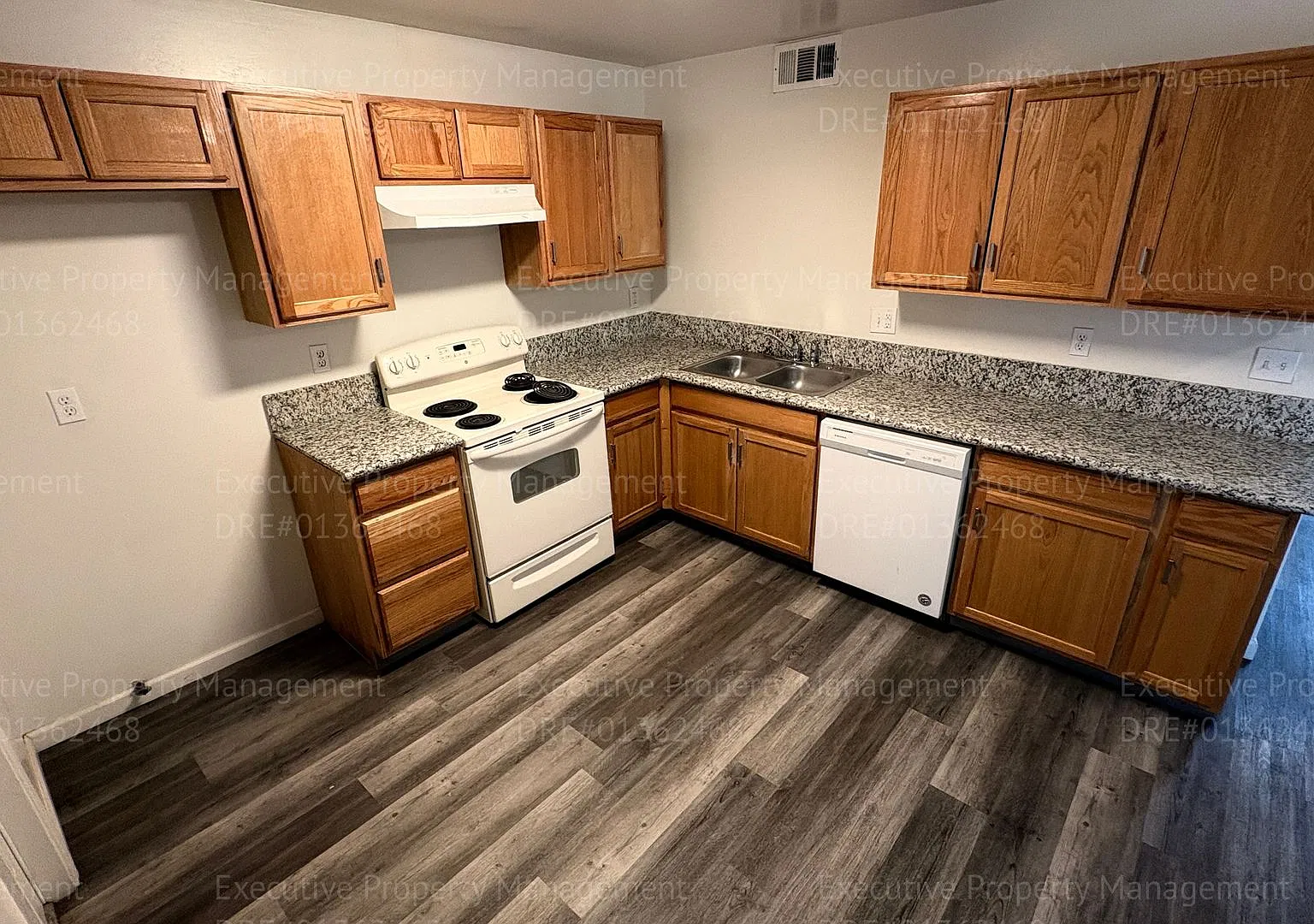 4309 Tierra Verde St — Photo 4