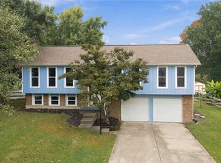 9261 Fields Dr, Mason, OH 45040