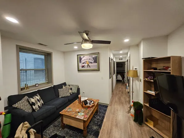 1645 N Wells St #Llc, Chicago, IL 60614
