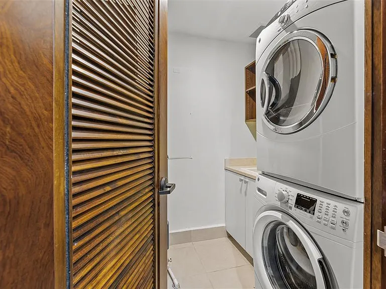 8164 Las Verandas At Bahia Bch — Photo 19