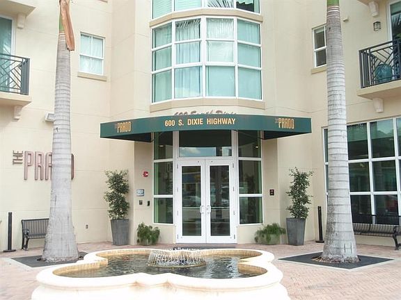3rd image of 600 S Dixie Hwy APT 840