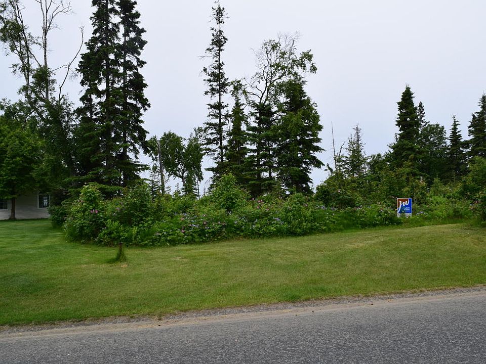 1st image of 1537 Toyon Way