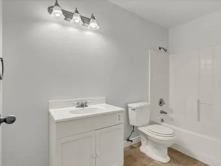 355 Longhollow Way — Photo 6