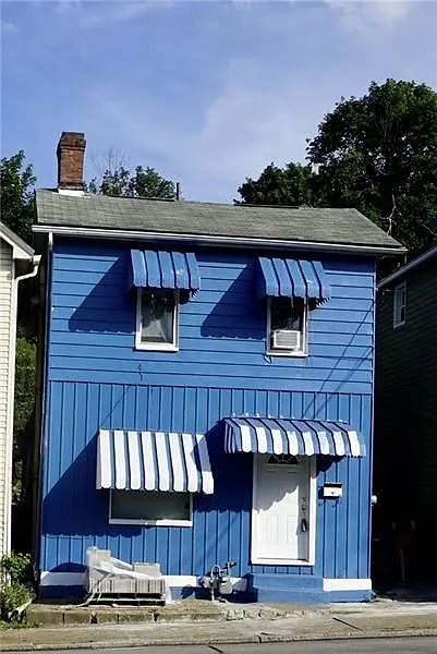 1223 Washington Ave photo 1