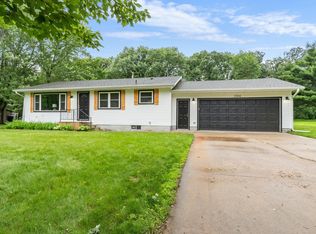 2304 Parkview Rd NE, Alexandria, MN 56308