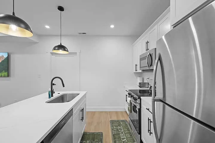 738 College Ln #2 — Photo 6