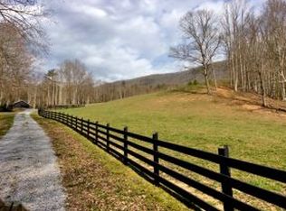 105 Be Wilson Ln, Flag Pond, TN 37657