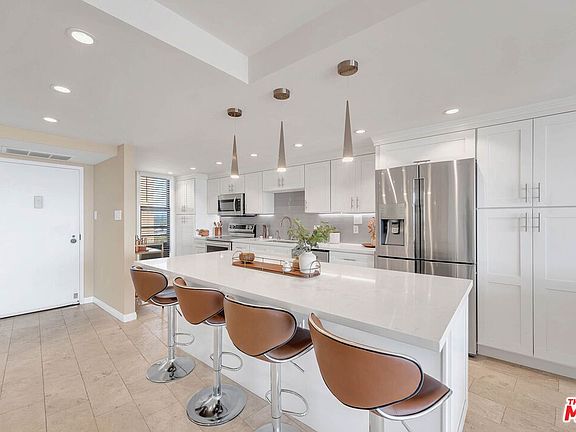 5th image of 4314 Marina City Dr #520C
