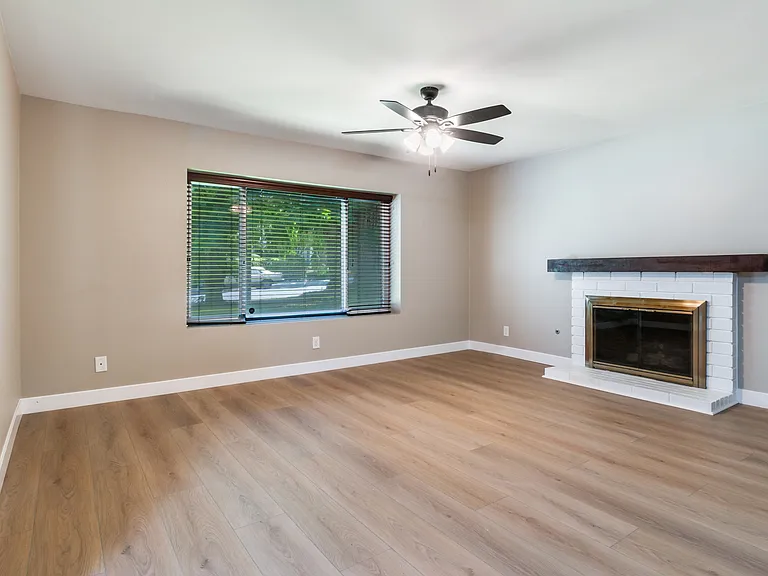 11610 Cedar Way — Photo 6