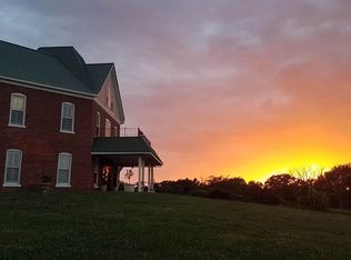 461 County Road 621, Linn, MO 65051