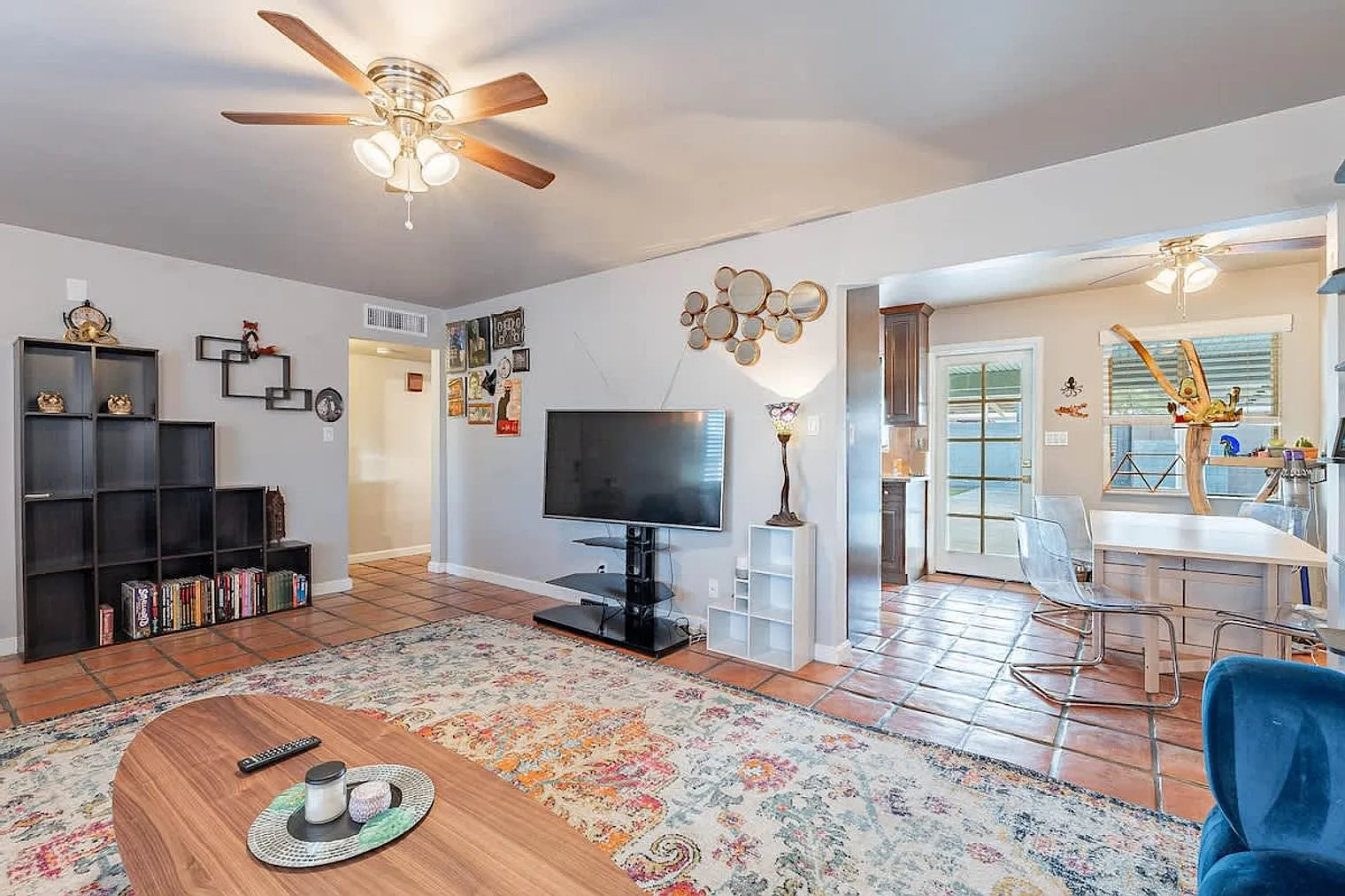 3 bed, 2.0 bath, 1259 sqft, $3,362 — Photo 1