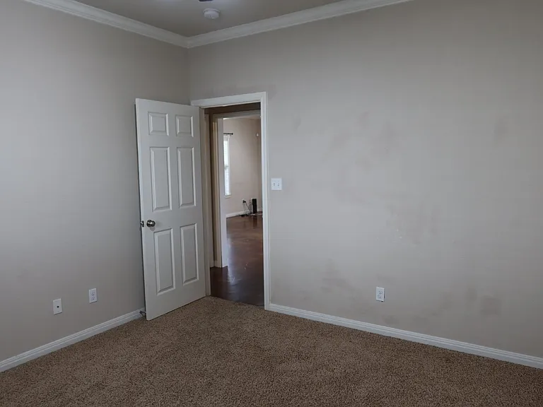 2200 Parrott Ave — Photo 12