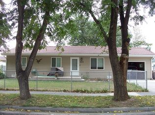 2463 Sprucewood St, Rapid City, SD 57703