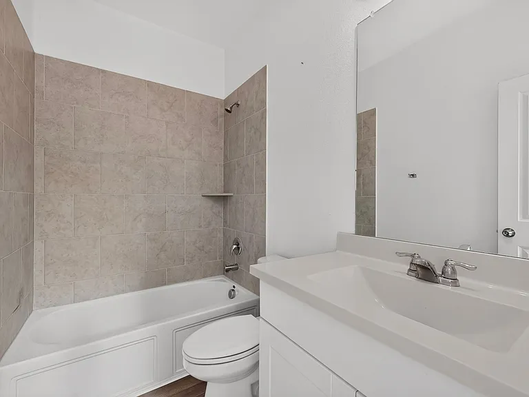 2285 Obsidian Dr — Photo 24