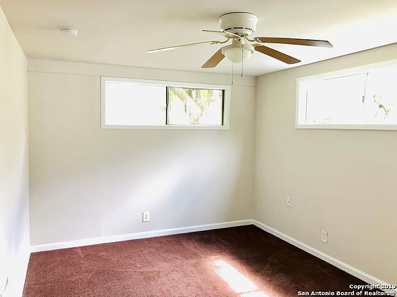 5th image of 345 Charcliff Dr