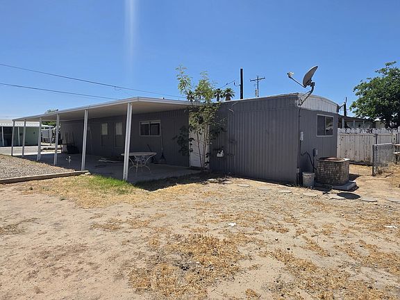3rd image of 408 N Stardust Ln
