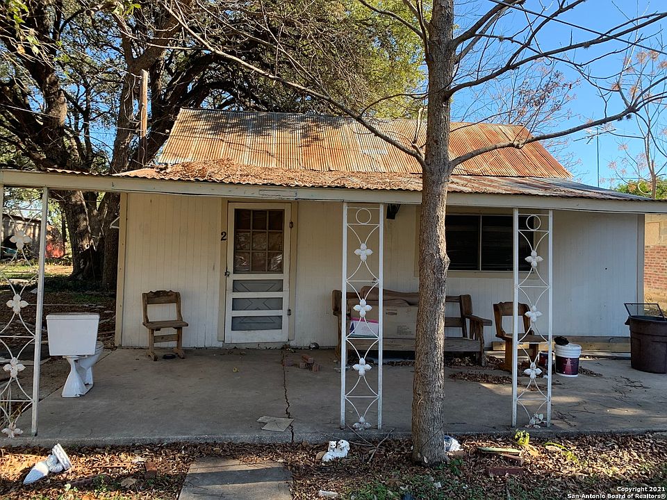 1st image of 9842 6th St