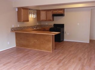 1039 Mission Dr APT B, Costa Mesa, CA 92626