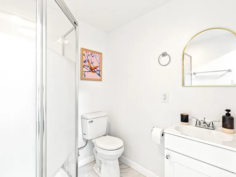 124 Jamestown Ave — Photo 8