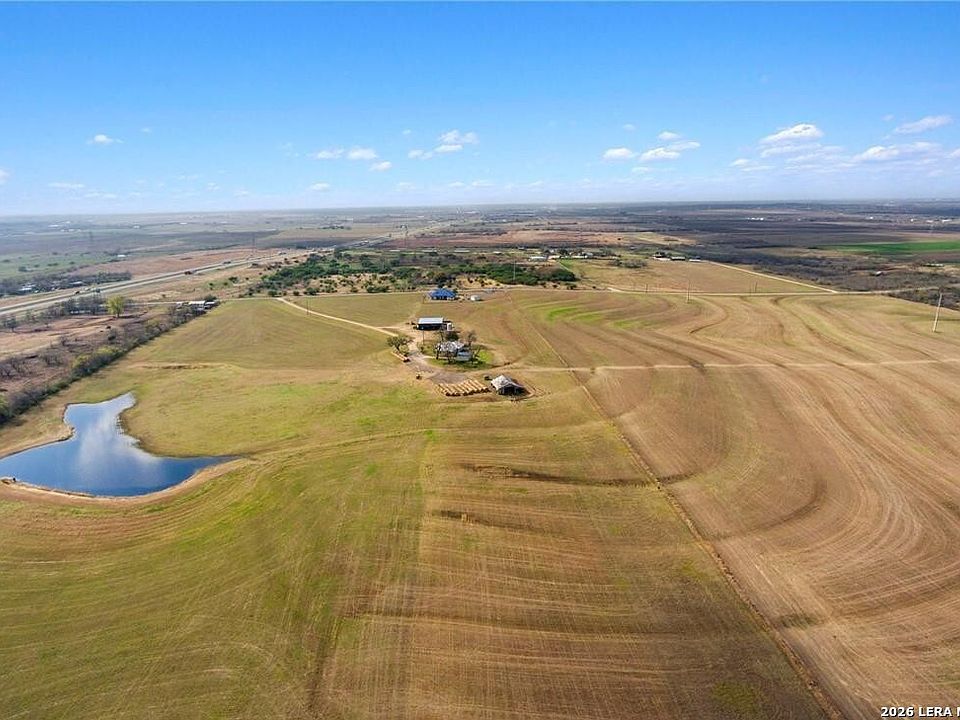 1st image of 335 & 725 Pioneer Road