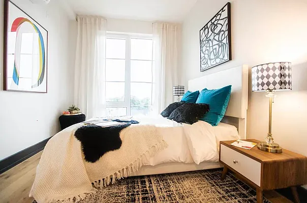 Rented by EXR | media 81