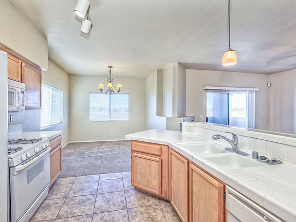 2nd image of 1050 E Cactus Ave Unit 2091