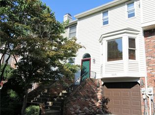 325 Spring Run Dr, Monroeville, PA 15146