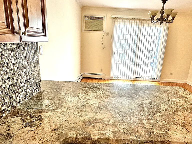14 Austin Ave #2 — Photo 8