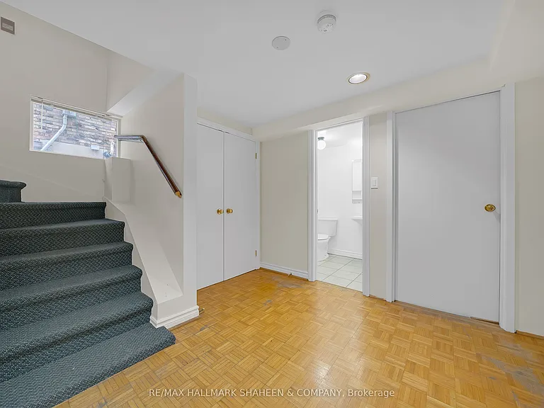 12 Foxbar Rd #BASEMENT — Photo 2