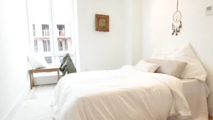 Rented by Nooklyn NYC LLC | media 26