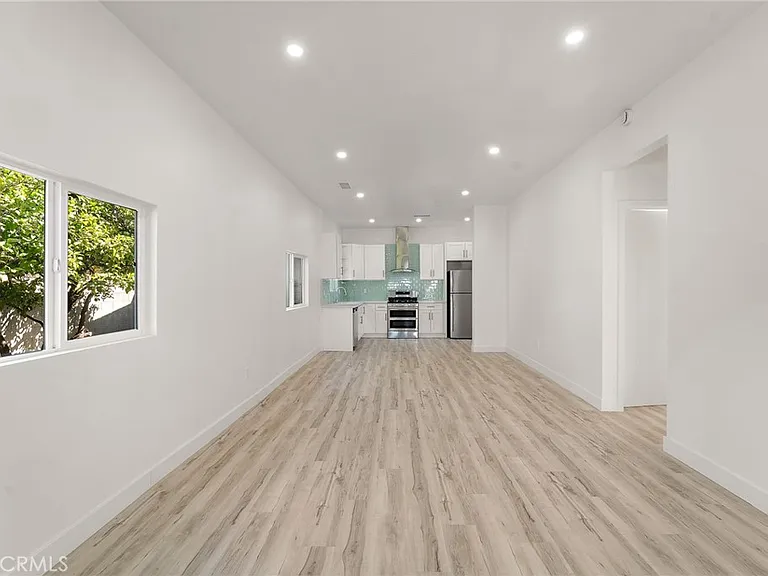 10730 Strathern St — Photo 4