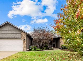5208 N Mesa Dr, Ozark, MO 65721