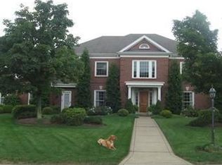 520 Colquitt Dr, Pittsburgh, PA 15238