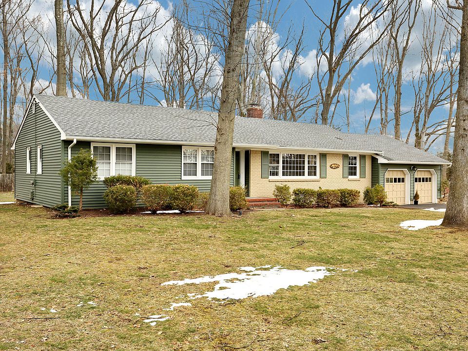 1st image of 704 Timberline Dr