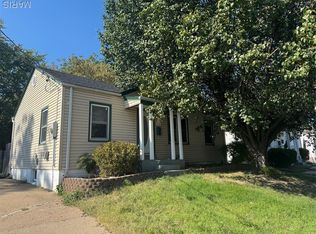 1105 Patterson Rd, Florissant, MO 63031