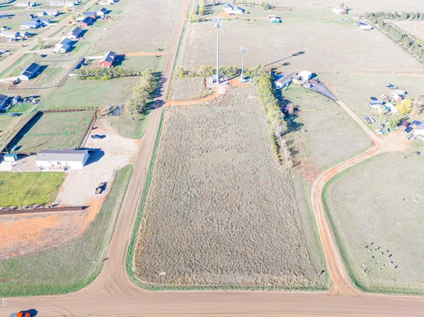 12209 26n St NW, Watford City, ND 58854