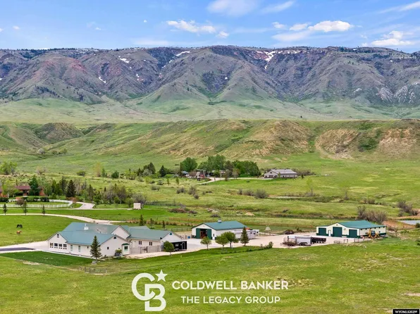 4960 S Skyline Rd, Casper, WY 82604