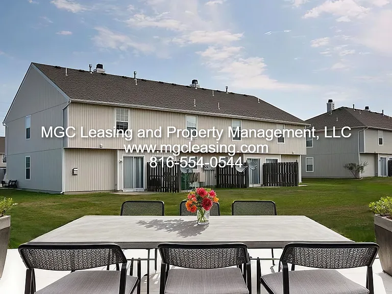 908 Garden Way #914 — Photo 32