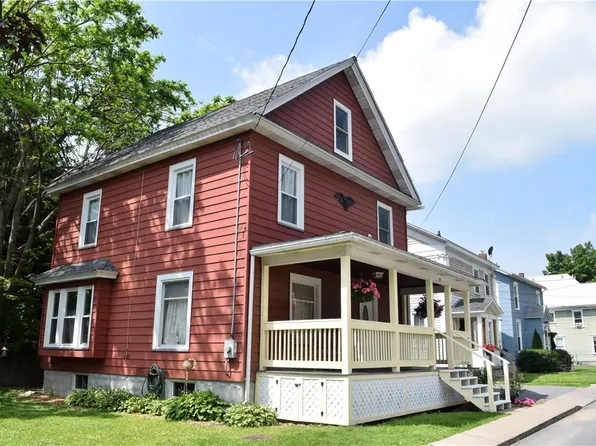 32 Linden Ave, Oneonta, NY 13820