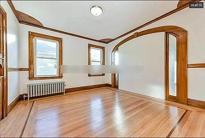 3rd image of 14 Renfrew St #2B