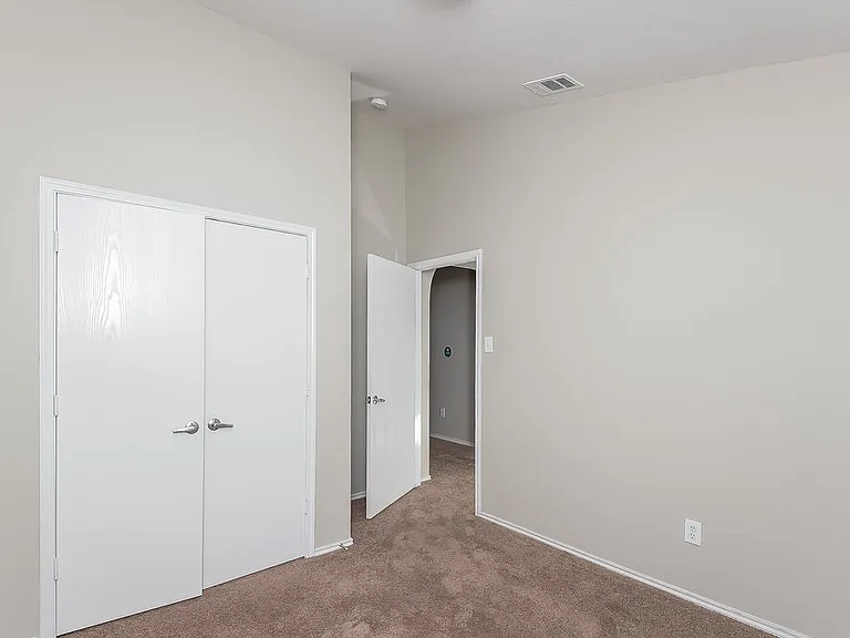 5832 Melanie Dr — Photo 13