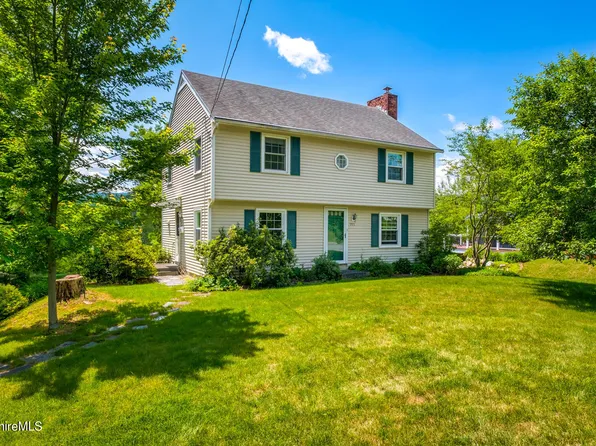995 N Hoosac Rd, Williamstown, MA 01267